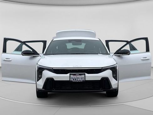 Used 2025 Kia K4 GT-Line FWD image 32