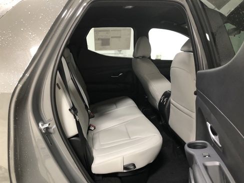 New 2025 Hyundai Santa Cruz SEL image 10