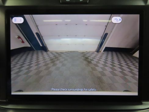 Used 2025 Ford F250 Platinum image 23