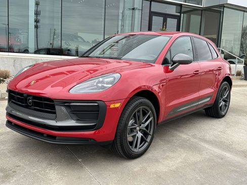 New 2026 Porsche Macan Turbo image 1