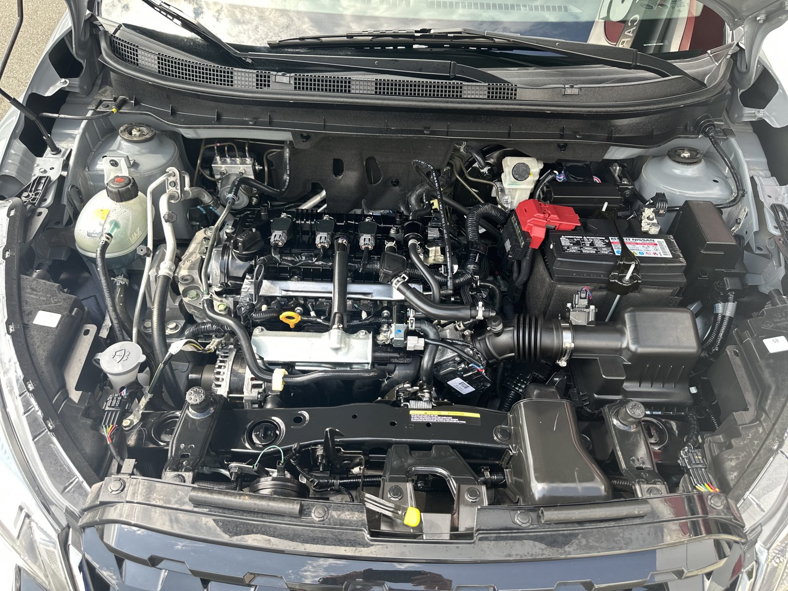 Used 2024 Nissan Kicks SR w/ SR Premium Package FWD image 35