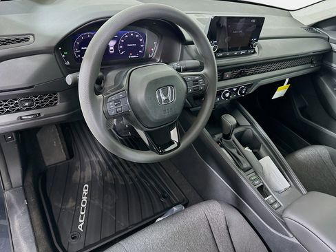 Used 2025 Honda Accord LX image 9
