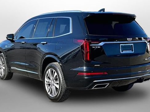 Used 2020 Cadillac XT6 Premium Luxury AWD/4WD image 12