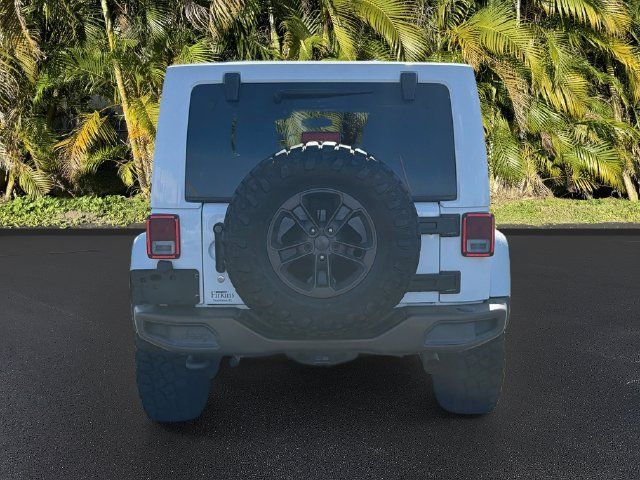 Used 2017 Jeep Wrangler Unlimited Sahara AWD/4WD image 6