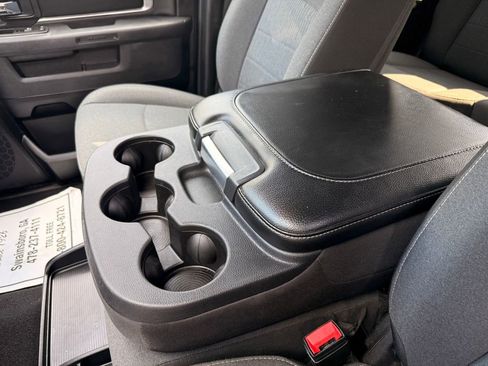 Used 2024 RAM 1500 Warlock RWD image 22
