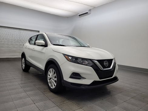 Used 2021 Nissan Rogue Sport S image 13