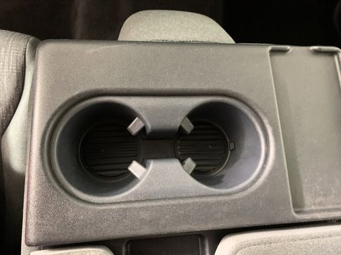 Used 2022 Ford F150 XLT image 25