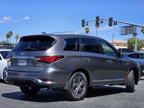 Used 2018 INFINITI QX60 Luxe w/ Premium Plus Package AWD/4WD image 4