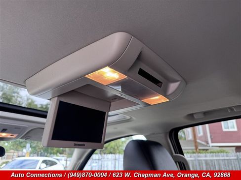 Used 2014 GMC Yukon XL Denali AWD/4WD image 25