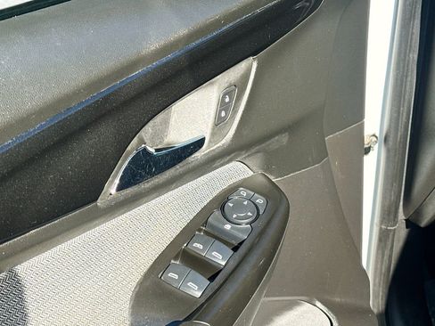 Used 2024 Chevrolet TrailBlazer LT image 17