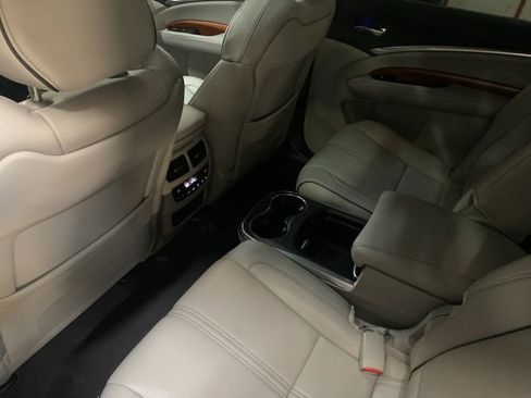 Used 2017 Acura MDX SH-AWD w/ Advance Package image 14