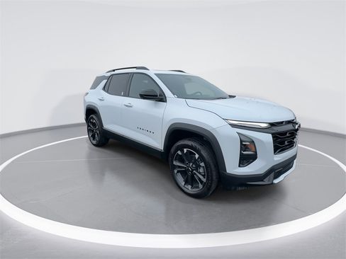 New 2026 Chevrolet Equinox RS w/ Convenience Package III image 2