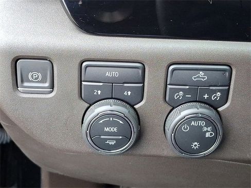 Used 2023 Chevrolet Silverado 1500 LT w/ All Star Edition Plus image 19