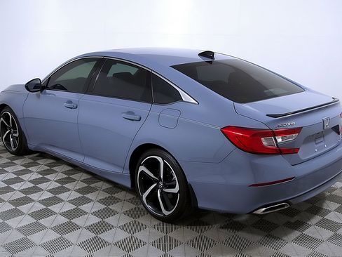 Used 2022 Honda Accord Sport image 9