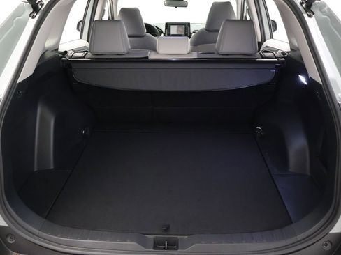 Certified 2021 Toyota RAV4 XLE Premium AWD/4WD image 22