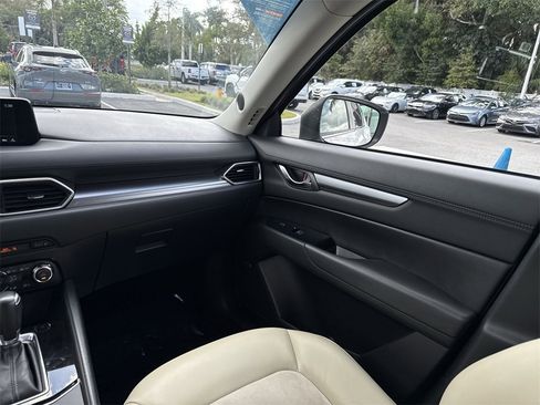 Used 2018 MAZDA CX-5 Touring w/ Preferred Equipment Package image 13