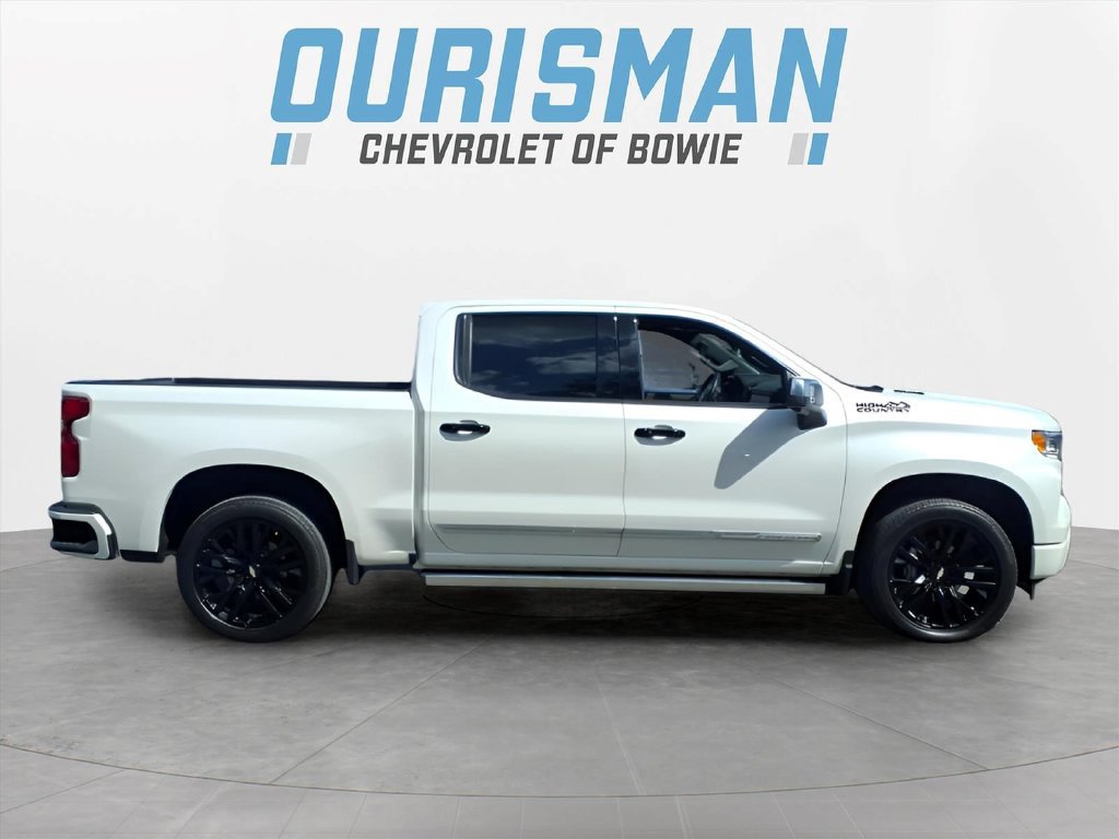 Certified 2023 Chevrolet Silverado 1500 High Country w/ High Country Premium Package AWD/4WD image 2