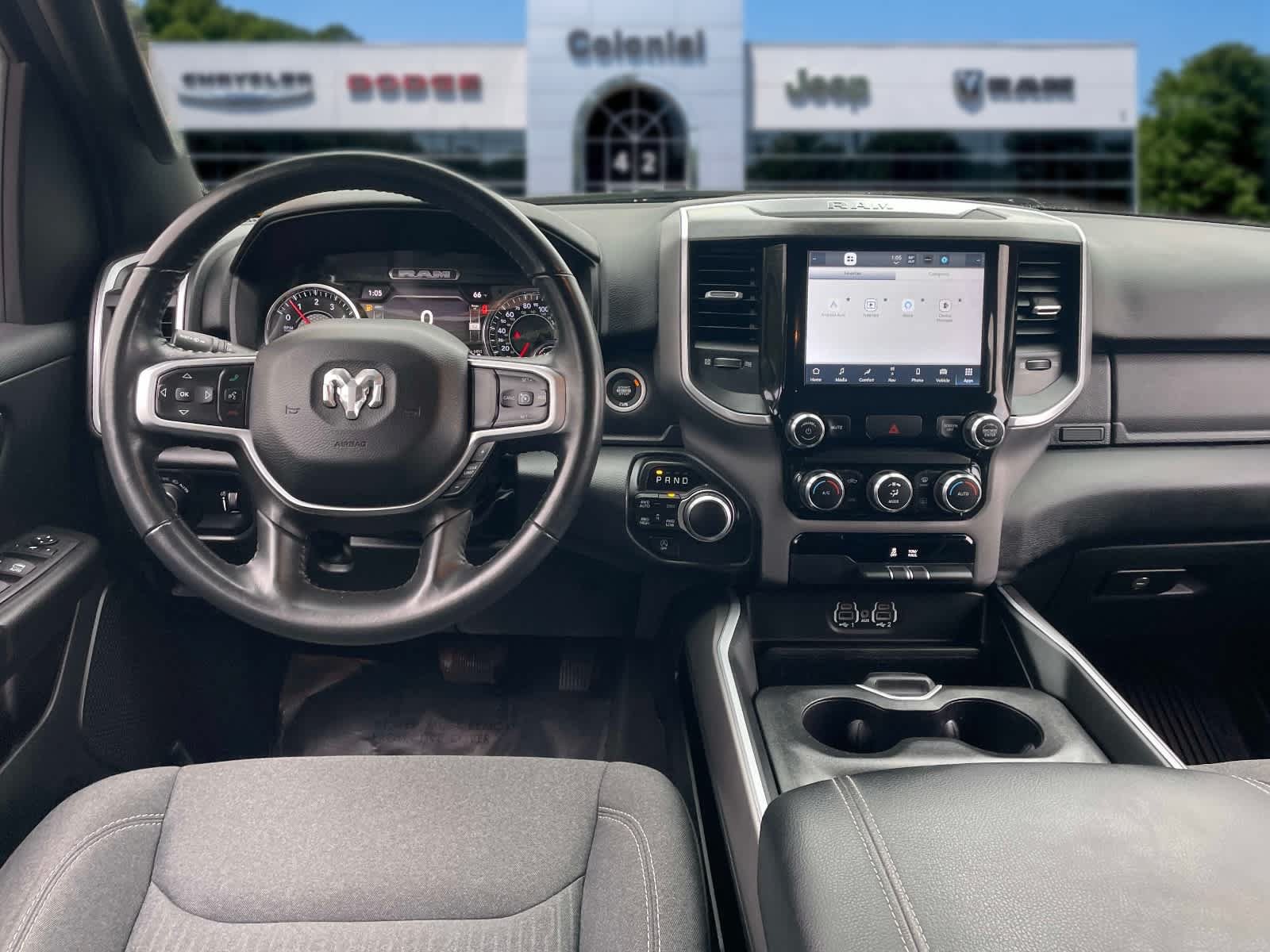 Used 2022 RAM 1500 Big Horn AWD/4WD image 17