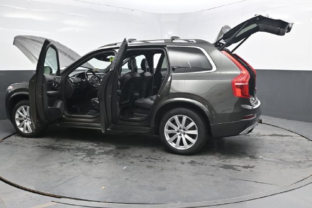 Used 2018 Volvo XC90 T6 Momentum w/ Convenience Package AWD/4WD image 41