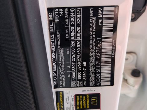 Used 2017 Mercedes-Benz GLS 450 4MATIC image 26