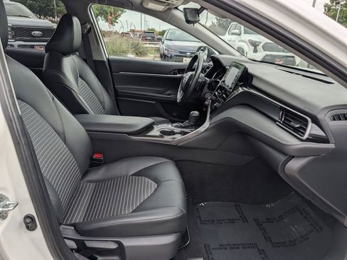 Used 2024 Toyota Camry SE FWD image 29