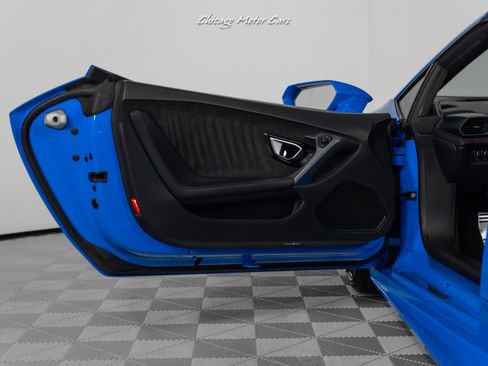 Used 2017 Lamborghini Huracan LP 580-2 RWD image 24