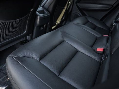 Used 2023 Volvo XC60 B5 Plus w/ Protection Package Premier image 34