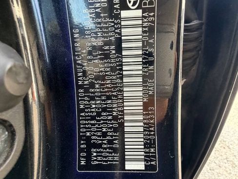 Used 2014 Toyota Corolla LE FWD image 10