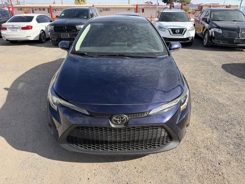 Used 2021 Toyota Corolla LE w/ Carpet Mat Package (TMS) image 2