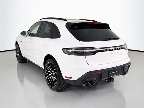 New 2026 Porsche Macan S image 3