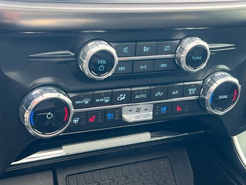 Used 2024 Ford F150 Raptor image 20