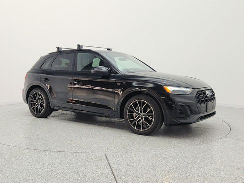 Used 2023 Audi Q5 e Prestige w/ Prestige Package AWD/4WD image 3