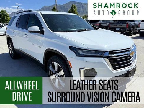 Used 2023 Chevrolet Traverse LT w/ LT Premium Package AWD/4WD image 1