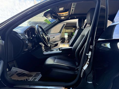 Used 2015 Mercedes-Benz E 400 4MATIC Sedan image 7