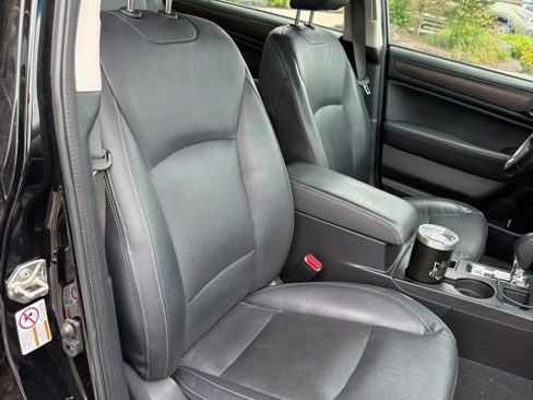 Used 2016 Subaru Legacy 2.5i Limited AWD/4WD image 17