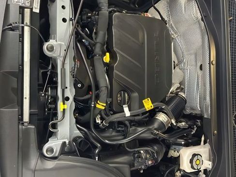 Used 2024 Chevrolet TrailBlazer LS w/ LS Convenience Package image 28