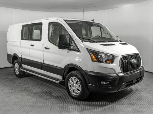Used 2023 Ford Transit 250 Low Roof w/ Exterior Upgrade Package image 9