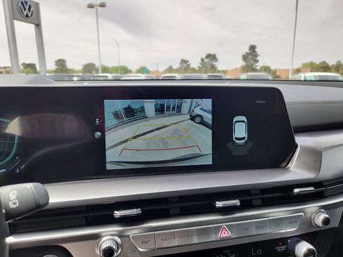 Used 2025 Kia Telluride S image 18