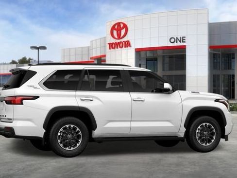 New 2026 Toyota Sequoia SR5 AWD/4WD image 14