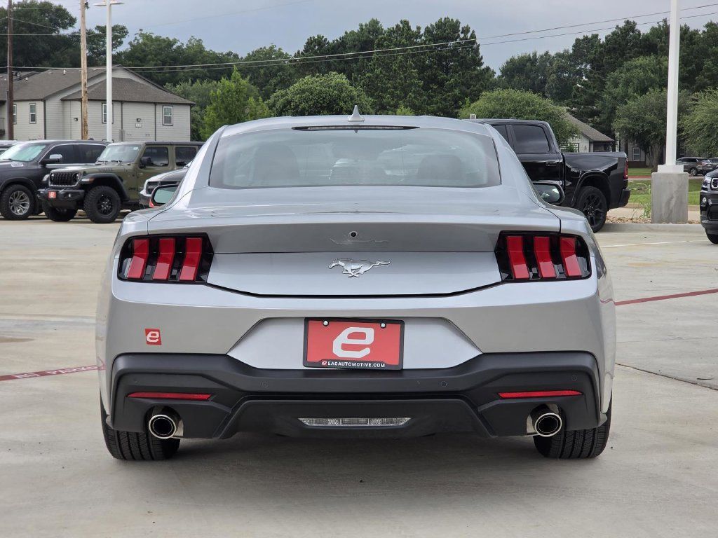 Used 2026 Ford Mustang Premium RWD image 7
