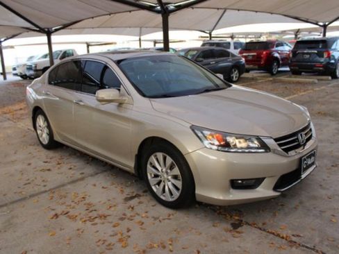 Used 2015 Honda Accord EX-L image 1