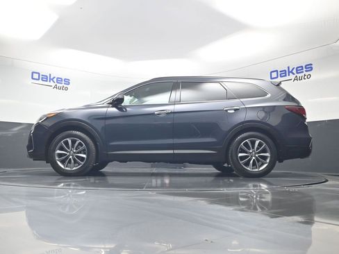 Used 2019 Hyundai Santa Fe XL SE w/ SE Premium Package 02 FWD image 42