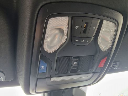 Used 2025 RAM 1500 Big Horn AWD/4WD image 21