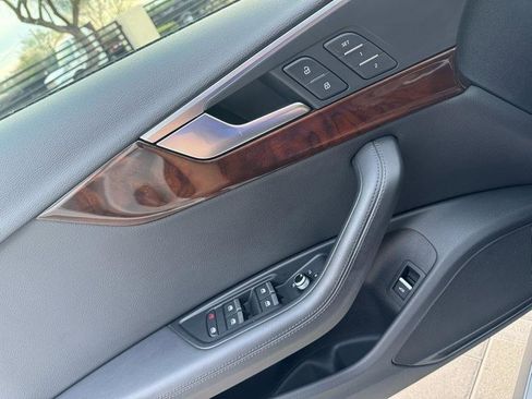 Used 2019 Audi A4 2.0T allroad Premium Plus w/ Premium Plus Package image 24