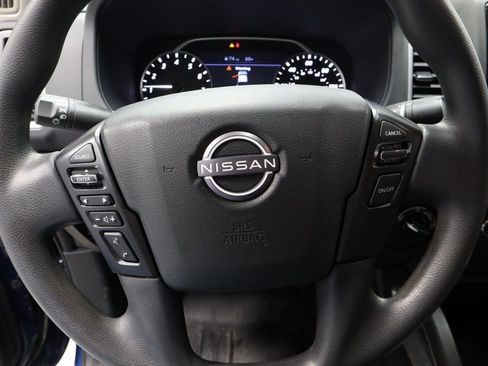 Certified 2022 Nissan Frontier SV image 30