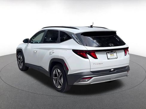 Used 2025 Hyundai Tucson SEL FWD image 11