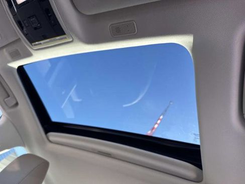 Used 2019 Lexus ES 350 image 18