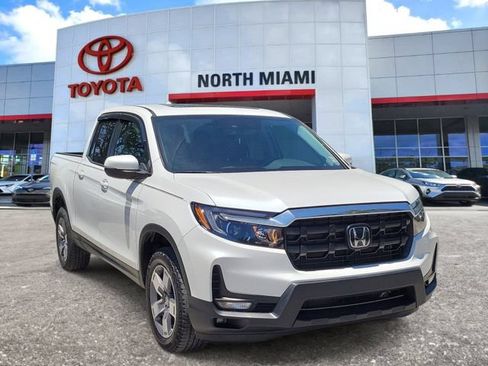 Used 2025 Honda Ridgeline RTL image 1