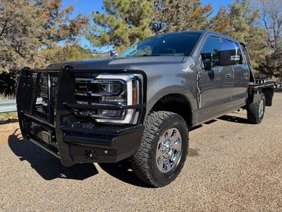 New 2026 Ford F350 Lariat w/ Lariat Ultimate Package