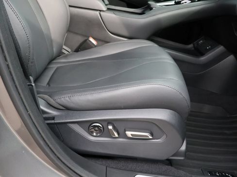 Used 2024 Acura RDX SH-AWD image 10